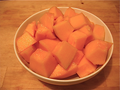 How to Prepare Cantaloupe