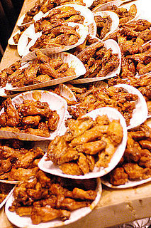Super Bowl Fans' Feathers Ruffled Over Buffalo Wing Shortage