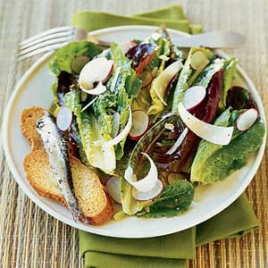 Fast & Easy Dinner: Garden Caesar Salad