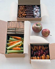 How to Make a Bridal Snack Pack