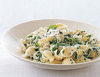 Fast & Easy Dinner: Pasta with Peas, Cream, Parsley, and Mint
