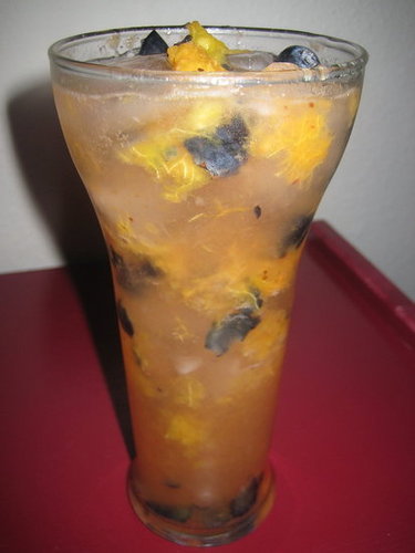 Happy Hour: Blue Gin Rizz