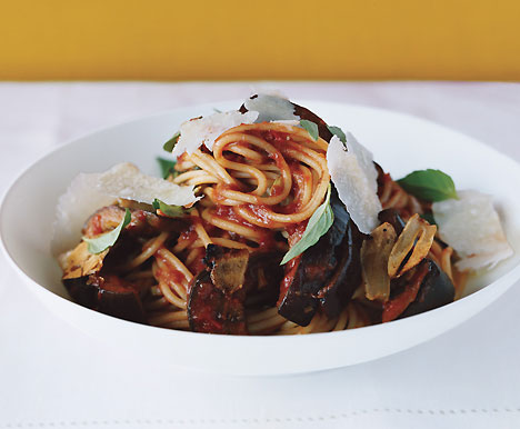 Fast & Easy Dinner: Pasta Alla Norma Fast & Easy Dinner: Pasta Alla Norma