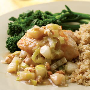 Fast & Easy Dinner: Chicken With Pear and Leek Sauce