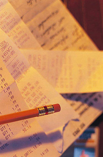 Do You Check Grocery Receipts For Errors?