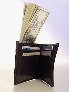 Holiday Spending by Age and Region: How Money Are You