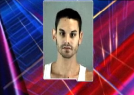 Dad Uses His Tot As a Decoy While Shoplifting