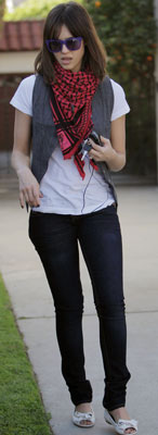 Celeb Style: Jessica Alba Celeb Style: Jessica Alba