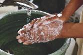 Lil Links: Mom Was Right, Wash Hands to Keep Germs Away