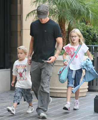 The Phillippe Brood Stays Busy The Phillippe Brood Stays Busy