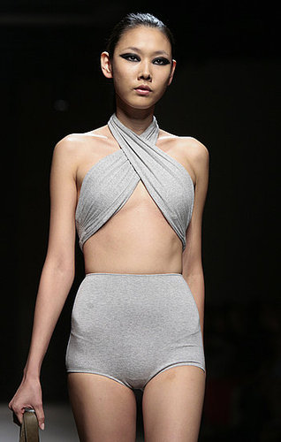 Yigal Azrouel Spring 2009 Runway Show Yigal Azrouel Spring 2009 Runway Show