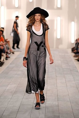 Y-3 Spring 2009 Runway Y-3 Spring 2009 Runway