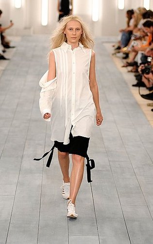 Y-3 Spring 2009 Runway Y-3 Spring 2009 Runway