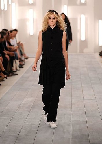 Y-3 Spring 2009 Runway Y-3 Spring 2009 Runway