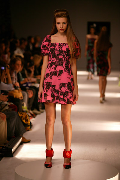 Paris Fashion Week: Ivanahelsinki Spring 2009 Paris Fashion Week: Ivanahelsinki Spring 2009