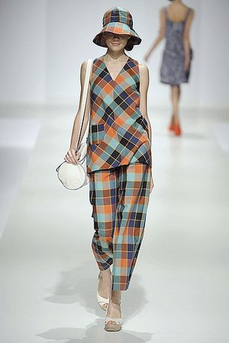 Paris Fashion Week: Cacharel Spring 2009 Paris Fashion Week: Cacharel Spring 2009