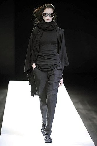 Paris Fashion Week: Yohji Yamamoto Spring 2009 Paris Fashion Week: Yohji Yamamoto Spring 2009