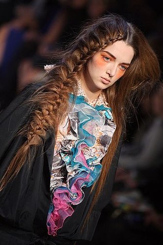 Paris Gives Us Hair! Long Beautiful Hair! Paris Gives Us Hair! Long Beautiful Hair!