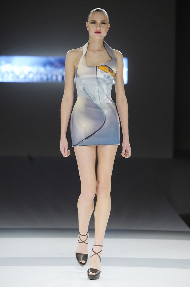 Paris Fashion Week: Hussein Chayalan Spring 2009 Paris Fashion Week: Hussein Chayalan Spring 2009