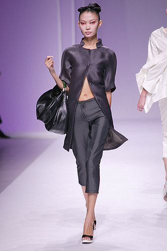 Paris Fashion Week: Shiatzy Chen Spring 2009 Paris Fashion Week: Shiatzy Chen Spring 2009