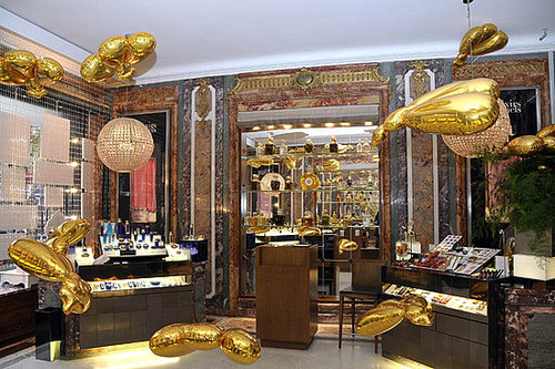 Guerlain Celebrates 180 Years With "The Revival of Time" Guerlain Celebrates 180 Years With "The Revival of Time"