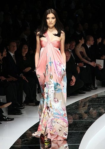 Beijing: Versace Spring 09 Beijing: Versace Spring 09