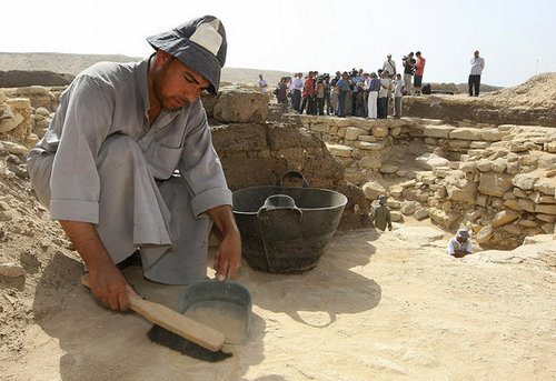 Legend of the Hidden Pyramid: 4,000 Year Old Burial Found