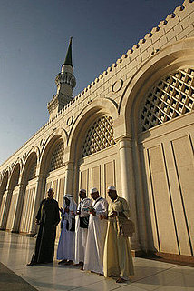 Eight-Year-Old Saudi Cannot Divorce Her 58-Year-Old Husband 