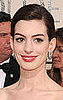 Anne Hathaway at the 2009 Golden Globe Awards