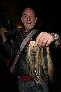 Paparazzo Auctions off Kate Moss's Hair Extensions on eBay