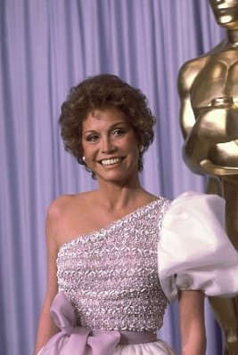 Curly-haired at the 1981 Academy Awards. Curly-haired at the 1981 Academy Awards.