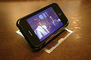 Daily Tech: Show Off Your iPhone With a DIY Polariod Frame