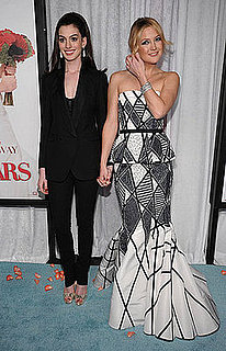 Photo of Anne Hathaway and Kate Hudson
