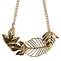 Glitterati: Oliver Bonas Leaf Necklace 