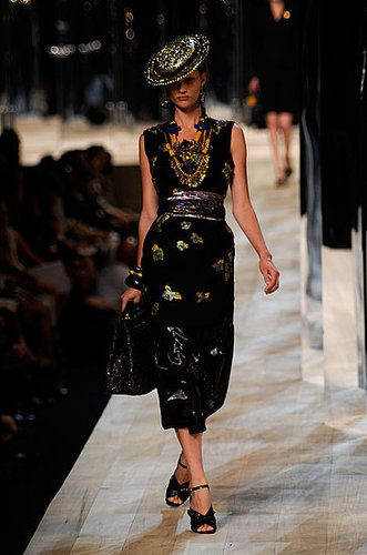 Marc Jacobs Wears Skirt, Shows Skirts for Spring 2009 Marc Jacobs Wears Skirt, Shows Skirts for Spring 2009