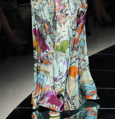 Julie Verhoeven Takes on the Medusa for Versace Spring 2009 Julie Verhoeven Takes on the Medusa for Versace Spring 2009
