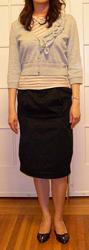 Ruffle sweather w/ skirt