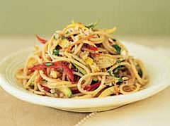 Healthy Recipe: Spaghetti With Summer Squash and Peppers
