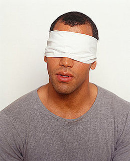 Diet Tip: Eat Blindfolded