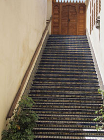 Green Exercise: Run Stairs With a Medicine Ball