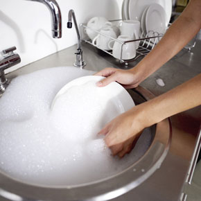 Money Tip: A Cheaper Way to Clean Your Home 