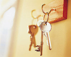 Do You Hide an Extra Set of Keys?