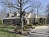 This Just In: Kelly Clarkson Buys a Country Crib
