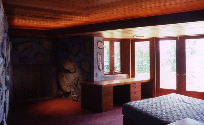 Coveted Crib: Frank Lloyd Wright's Massaro House Coveted Crib: Frank Lloyd Wright's Massaro House