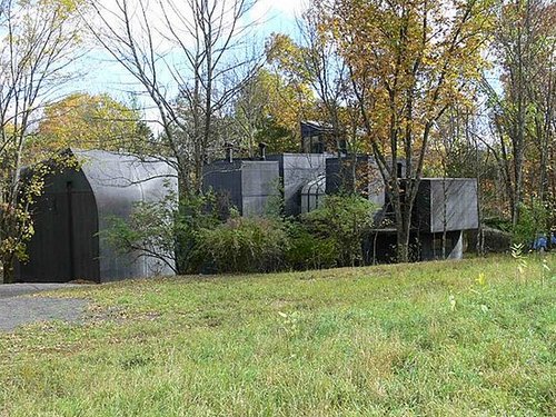 This Just In: Willem Dafoe Is Erasing His Rubber House