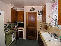 Before and After: A Modern Bungalow Kitchen Before and After: A Modern Bungalow Kitchen