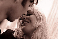 Dear Poll: Would You Dump a Guy Over a Bad Kiss? Dear Poll: Would You Dump a Guy Over a Bad Kiss?
