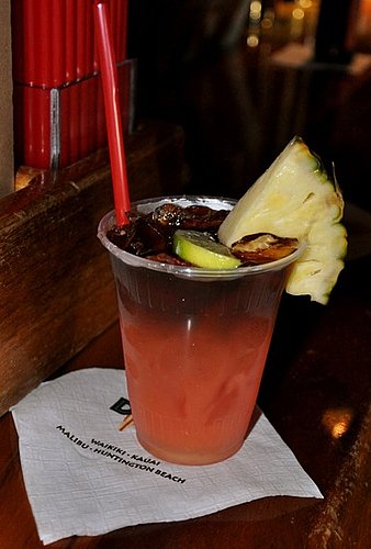 Mai Tai on Waikiki Beach Mai Tai on Waikiki Beach