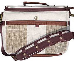 Carry Your Laptop and Still Be Eco-Friendly