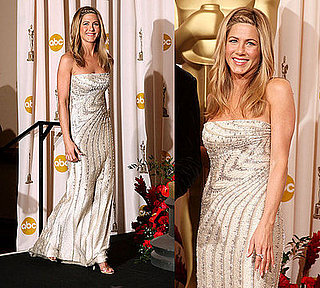 Oscars Red Carpet: Jennifer Aniston 